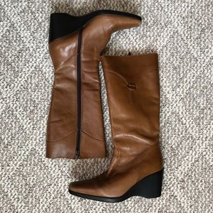 TOSCA brown leather boots